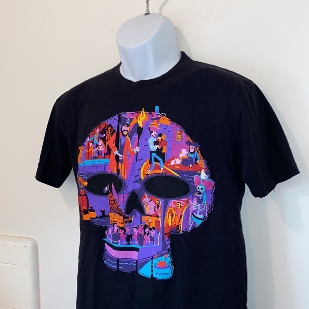 Disney’s Pirates of the Caribbean the Ride Tee - Picture 4 of 8